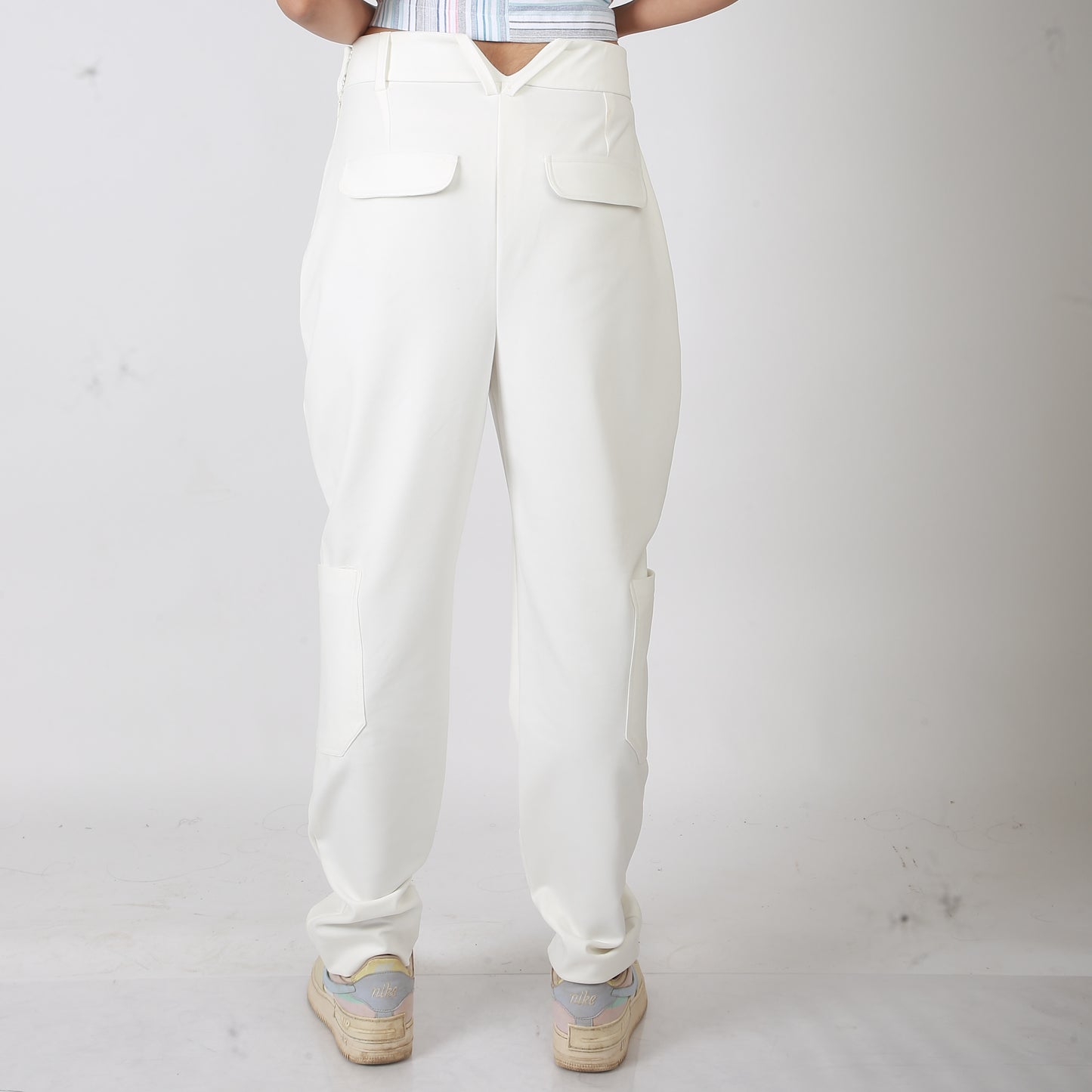 V-slit White  Pants